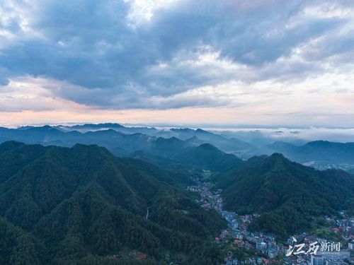 白云生處有好景 全國主流融媒體 云上中國行 活動走進(jìn)修水鳳凰網(wǎng)江西 鳳凰網(wǎng)